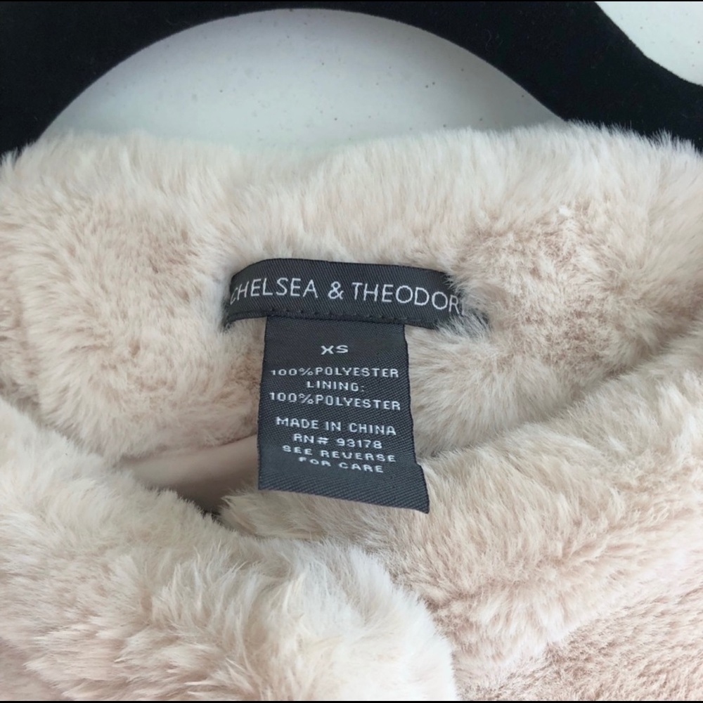 Faux Fur Jacket - Picture 3 of 4